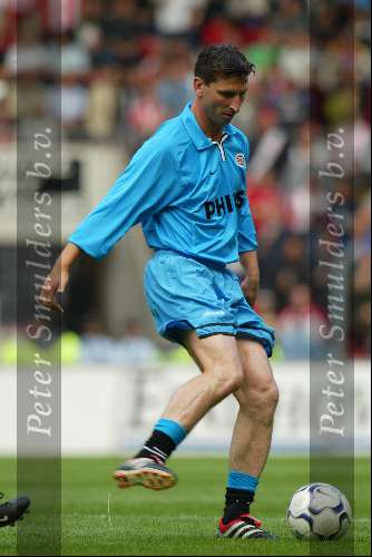 Eindhoven 6 augustus 2002
 Opening PSV stadion met de oud spelers 1988
Luc Nilis