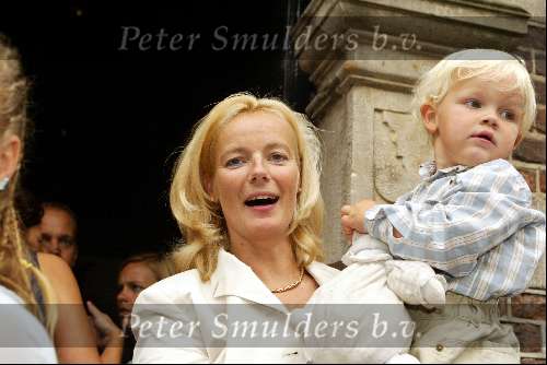 Naarden 24 augustus 2002
Marijke Schaaphok met zoontje