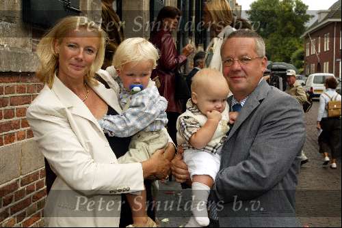 Naarden 24 augustus 2002
Marijke Schaaphok met man en kinderen