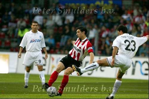 Eindhoven 6 augustus 2002
Opening PSV stadion met de oud spelers 1988
PSV-Herta BSC
Mark v Bommel