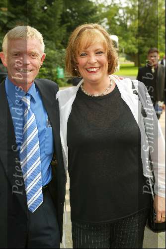 Veldhoven 4 september 2002
VVCS Voetbalgala in Koningshof
Peter Winnen met vrouw