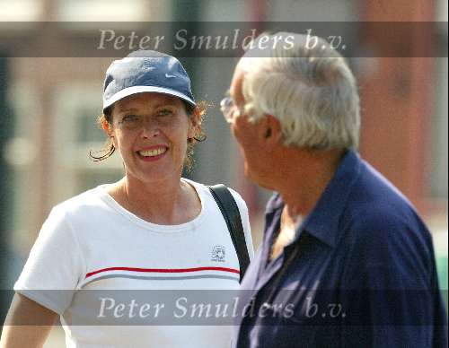 Amsterdam 16 augustus 2002
Sylvia Kristel met vriend