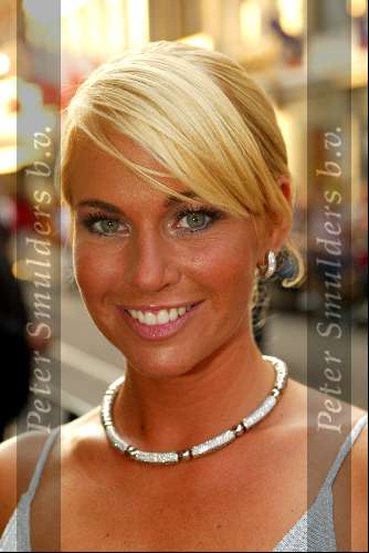 Amsterdam 4 augustus 2003
Premiere Tomb Raider in tushinski
Ellemieke Vermolen