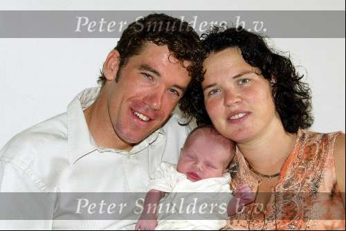 Uithoorn 28 augustus 2003
Gianni Romme met vrouw en baby