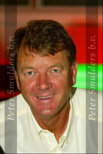 Hilversum 26 augustus 2003
Perspresentatie avro winterseizoen.
Henk Lommers