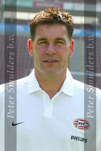 Eindhoven Juli 2003
Presentatie PSV Seizoen 2003/2004
Joop Hiele keeperstrainer