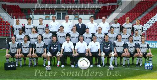 Eindhoven Juli 2003
Presentatie PSV Seizoen 2003/2004
Met uit-tenu