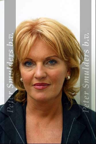 Hilversum 26 augustus 2003
Perspresentatie avro winterseizoen.
Pia Dijkstra