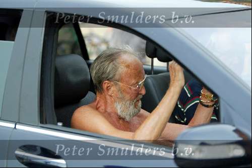 Porto Ercole 6 augustus 2003
Prins Bernhard bij de Jumbo VI in zijn auto