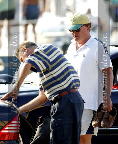 Porto ercole 5 augustus 2003
Prins Friso met pet
