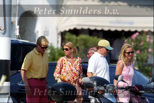 Porto Ercole 6 augustus 2003
Prins Bernhard Maxima Prins Willem Alexander Prins Friso en Mabel Wisse Smit op de Jumbo VI