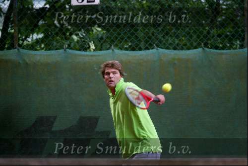 Amsterdam 2 augustus 2003
Reinout Oerlemans tennissend