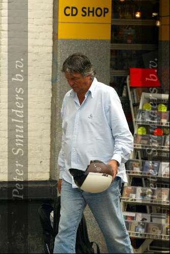 Amsterdam 1 augustus 2003
Ron Brandsteder