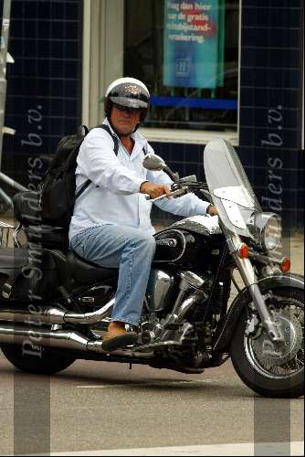 Amsterdam 1 augustus 2003
Ron Brandsteder op moter