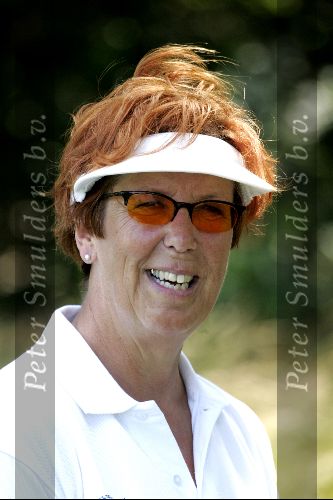 Eemnes 1 augustus 2004
Golfen voor een goed doel op  golfclub de Goyer.
Annemarie Jorritsma