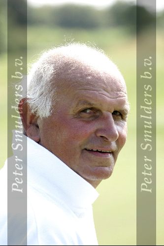 Eemnes 1 augustus 2004
Golfen voor een goed doel op  golfclub de Goyer.
Barry Hughes