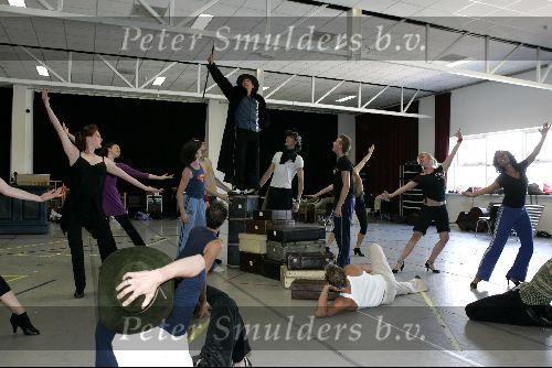 Amsterdam 1 augustus 2004
Presentatie  musical Crazy for You.