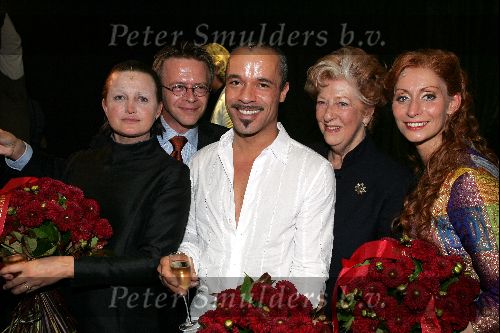 Den Haag 30 augustus 2004
Premiere Passion in schouwburg Den Haag.
Vera Mann Stanley Burlesson  Pia Douwes en Ellen Vogel
