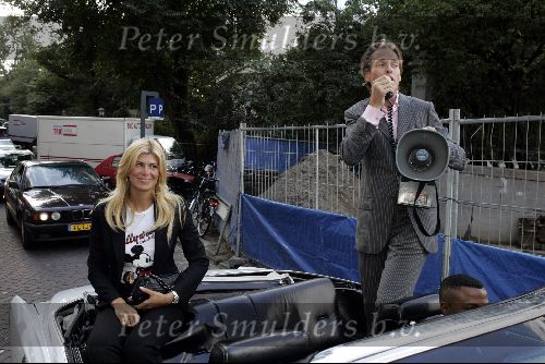 Amsterdam 25 augustus 2004
Presentatie nieuwe blad Zuid .
Jort Kelder en Estelle Gullit
