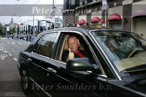 Amsterdam 25 augustus 2004
Presentatie nieuwe blad Zuid .
Harry Mens in nieuwe Bentley