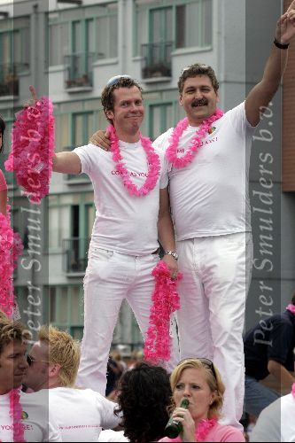 Amsterdam7 augustus 2004
Gay Parade Amsterdam. 
Henk Krol met vriend