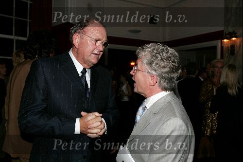 Den Haag 30 augustus 2004
Premiere Passion in schouwburg Den Haag.
Joop v d Ende  en Jacques d Ancona
