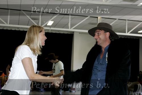 Amsterdam 1 augustus 2004
Presentatie  musical Crazy for You.
Joke de Kruyf en Dick Cohen