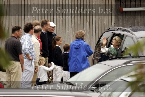 Muiden 29 augustus 2004
Koningin Beatrix varen met de Groene Draeck.
