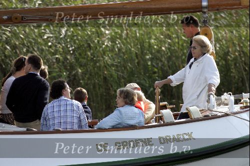 Muiden 29 augustus 2004
Koningin Beatrix varen met de Groene Draeck.
