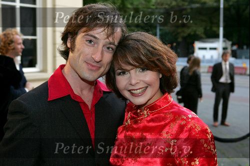 Den Haag 30 augustus 2004
Premiere Passion in schouwburg Den Haag.
Maaike Widdershoven met man
