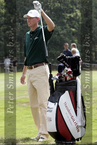 Hilversum 4 augustus 2004
Maarten Lafeber  op de pro-am van de klm open op de hilversumse golfclub.