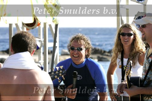 Curacao 13 augustus 2004
Marco Borsato optreden op Mambo Beach. 
Soundcheck!!