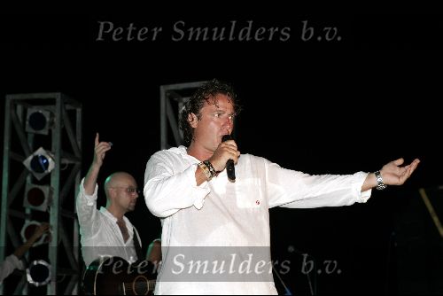 Curacao 13 augustus 2004
Marco Borsato optreden op Mambo Beach.