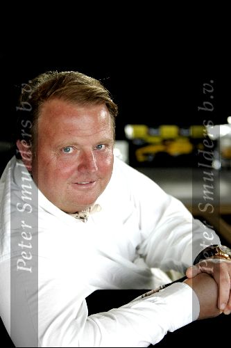 Dordrecht 31 augustus 2004
Michel Perridon bij interview voor F1 racing.