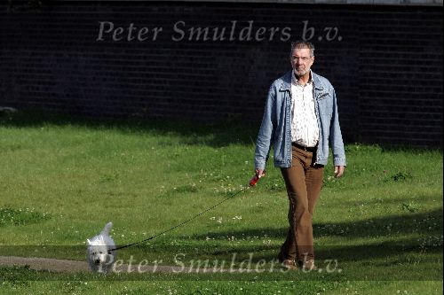Houten 28 augustus 2004
Nico Zwinkels hond uitlaten