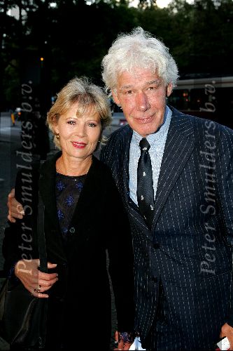 Den Haag 30 augustus 2004
Premiere Passion in schouwburg Den Haag.
Paul v Vliet met vrouw.