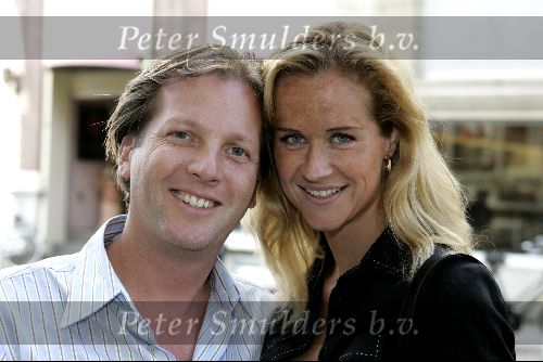Amsterdam 25 augustus 2004
Presentatie nieuwe blad Zuid .
Paulien Huizinga en Michiel Mol