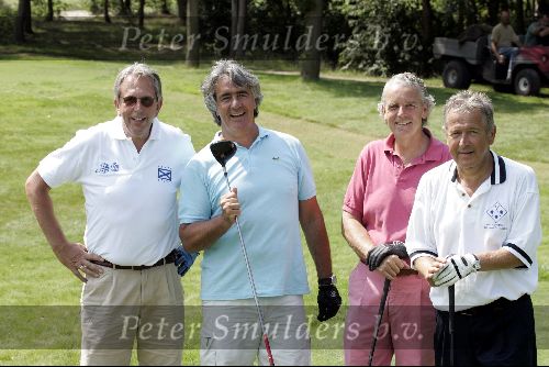 Eemnes 1 augustus 2004
Golfen voor een goed doel op  golfclub de Goyer.
Pieter Storms Otto Lenselink en man Annemarie Jorritsma