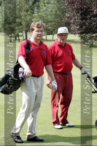 Hilversum 4 augustus 2004
Prins Friso op de pro-am van de klm open op de hilversumse golfclub. Friso samen met Robbie v Erven Dorens
