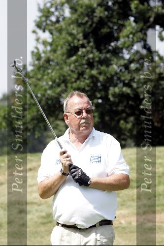 Eemnes 1 augustus 2004
Golfen voor een goed doel op  golfclub de Goyer.
Relus ter Beek