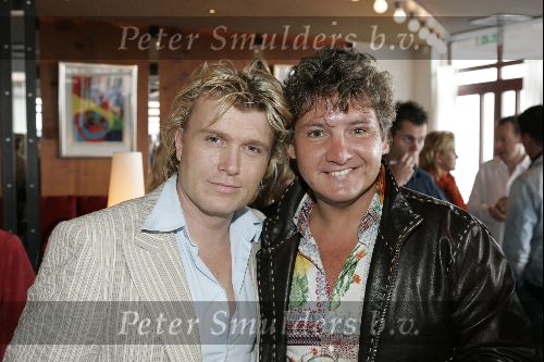 Loosdrecht 31 augustus 2004
Persconferentie Gerard Joling bij Zin in Loosdrecht.
Rene Froger en Hans Klok