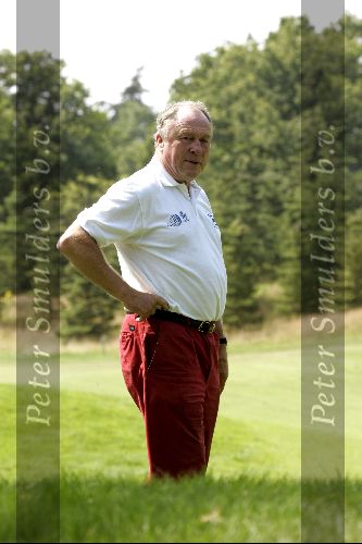 Eemnes 1 augustus 2004
Golfen voor een goed doel op  golfclub de Goyer.
Robbie v Erven Dorens