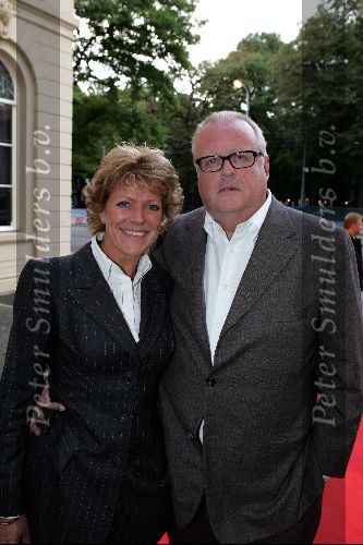 Den Haag 30 augustus 2004
Premiere Passion in schouwburg Den Haag.
Simone Kleinsma met Guus Verstraete