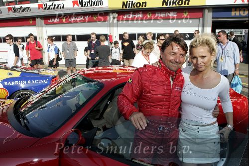 Zandvoort 7 augustus 2004
Tatjana samen met oud ferari coureur Rene Arnoux