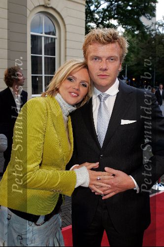 Den Haag 30 augustus 2004
Premiere Passion in schouwburg Den Haag.
Tooske Breugem en Bastiaan Ragas