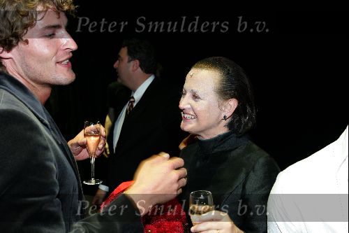 Den Haag 30 augustus 2004
Premiere Passion in schouwburg Den Haag.
Vera Mann   Koert Jan de Bruijn
