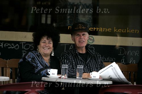 Amsterdam 21 augustus 2005
Ad Visser met vrouw op terras.
