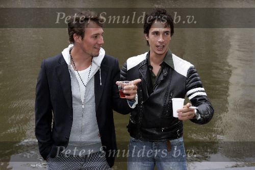 Amsterdam 8 augustus 2005
Reunie sterrenslag met boot in amsterdam.
Aram v d Rest en Eric Bouman