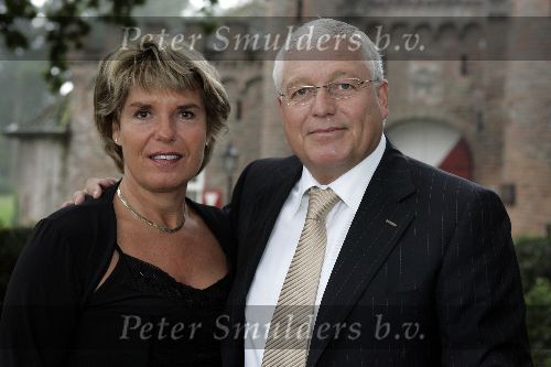 St oedenrode 23 augustus 2005
Trouwen pieter v d Hoogenband en Minoush.
Cees rein v d Hoogenband met Astrid