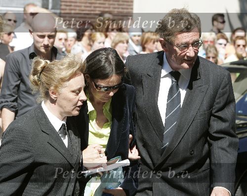 Venlo 29 augustus 2005
Begrafenis Glenn Corneille.
Zijn vrouw Chantal Nijssen